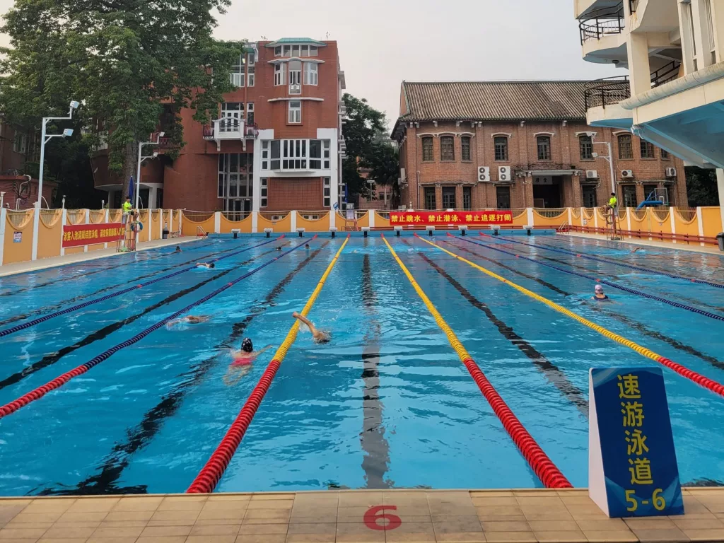 swimming in guangzhou